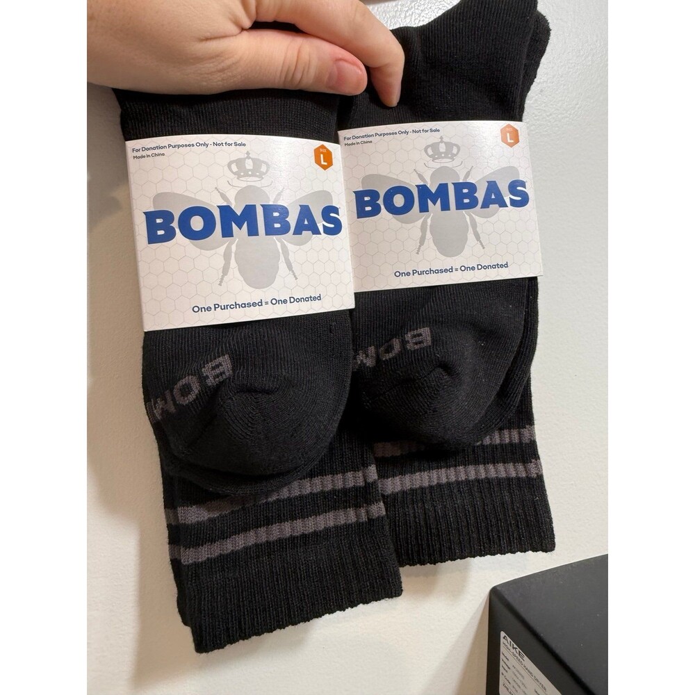 Bombas Black Athletic Socks Size L lot of 2
